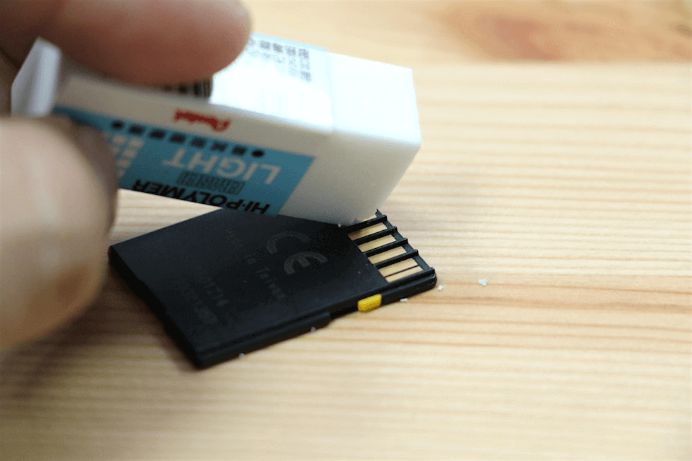 how to fix a damaged sd card without formatting it