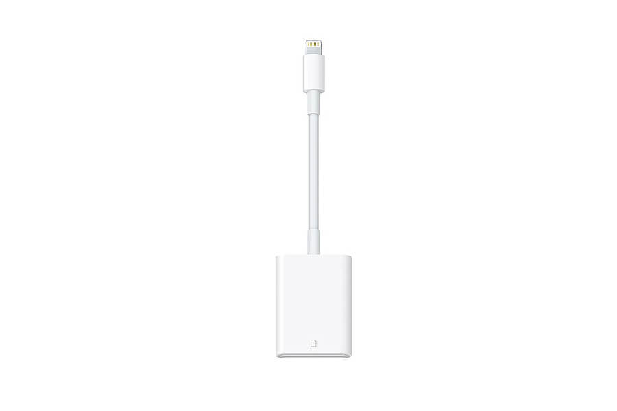 use apple lighting to sd card reader to connect ipad